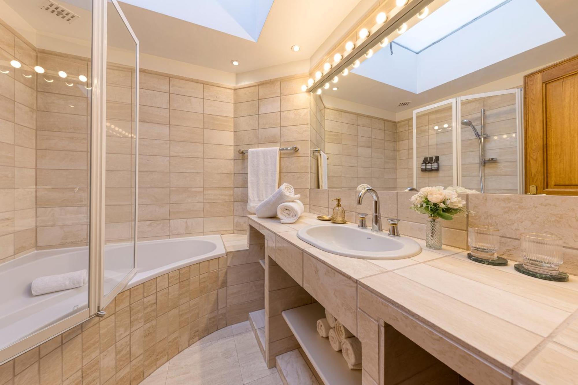 Chic Penthouse Grand-Place بروكسل المظهر الخارجي الصورة